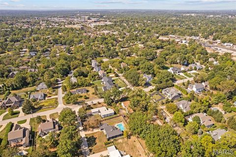 Tiny photo for 2 Wedgewood Lane, Creve Coeur, MO 63141 (MLS # 25066507)