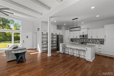 Tiny photo for 2 Wedgewood Lane, Creve Coeur, MO 63141 (MLS # 25066507)