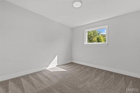 Tiny photo for 2 Wedgewood Lane, Creve Coeur, MO 63141 (MLS # 25066507)