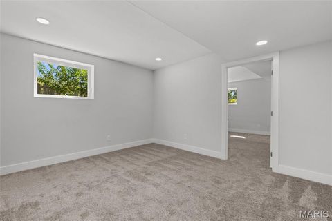 Tiny photo for 2 Wedgewood Lane, Creve Coeur, MO 63141 (MLS # 25066507)