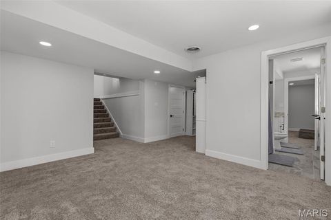 Tiny photo for 2 Wedgewood Lane, Creve Coeur, MO 63141 (MLS # 25066507)
