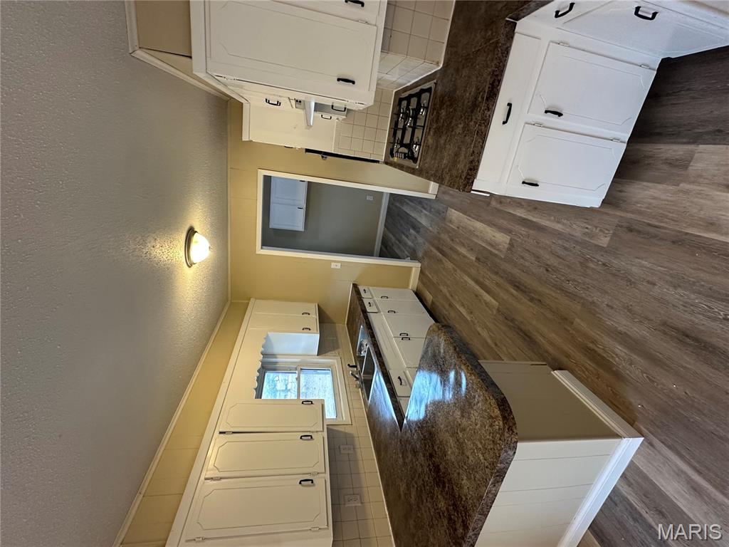 GREGORY 1ST REPLAT: LOT 4 - Residential