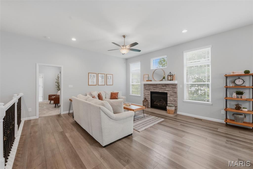 411 Knothole Lane