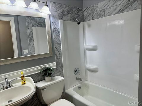 Tiny photo for 47 Julie Lane, St Peters, MO 63376 (MLS # 26019291)