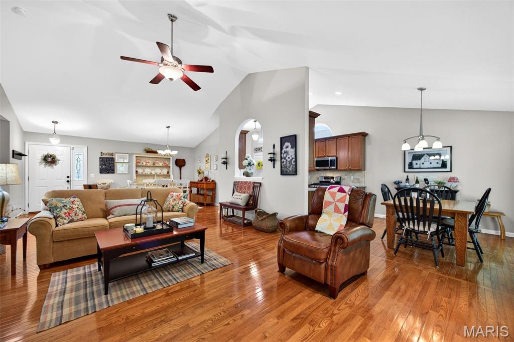 Heritage Pointe #4 - Residential