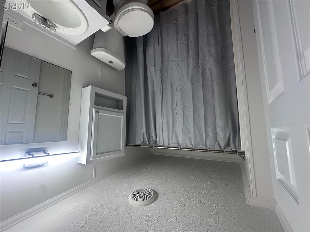 Chantilly Hills - Residential