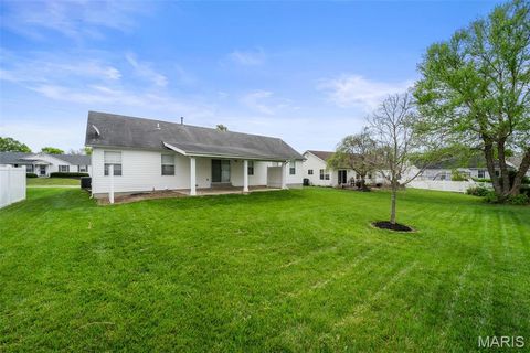 Tiny photo for 815 Whisper Creek Court, Wentzville, MO 63385 (MLS # 26023320)