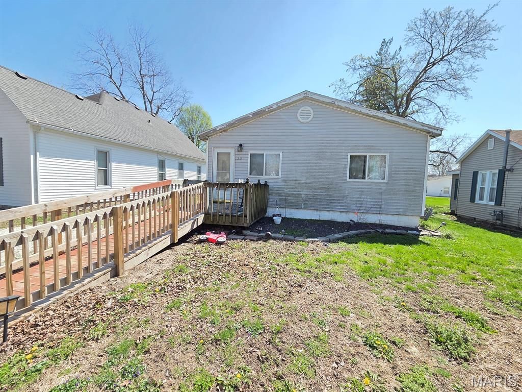 Photo of 511 Madison Street, Canton, MO 63435 (MLS # 26020201)