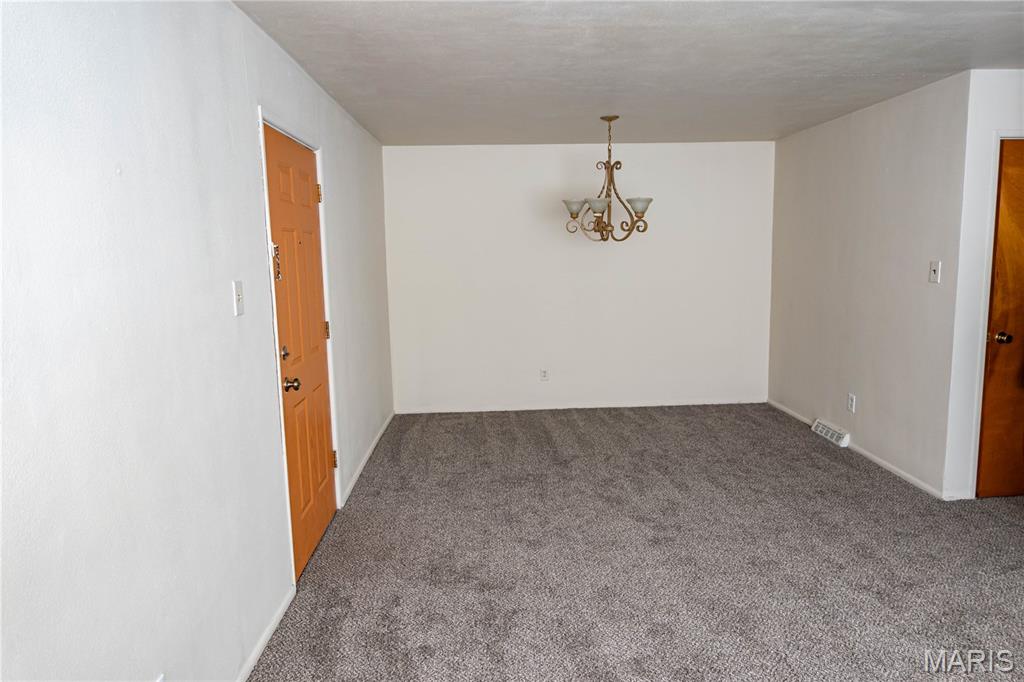 Mary Elizabeth - Residential Income