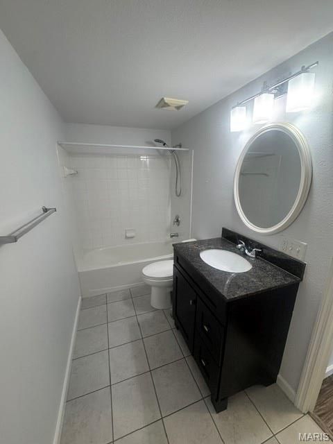Tiny photo for 1943 Greenpoint Drive #302, Kirkwood, MO 63122 (MLS # 26040287)
