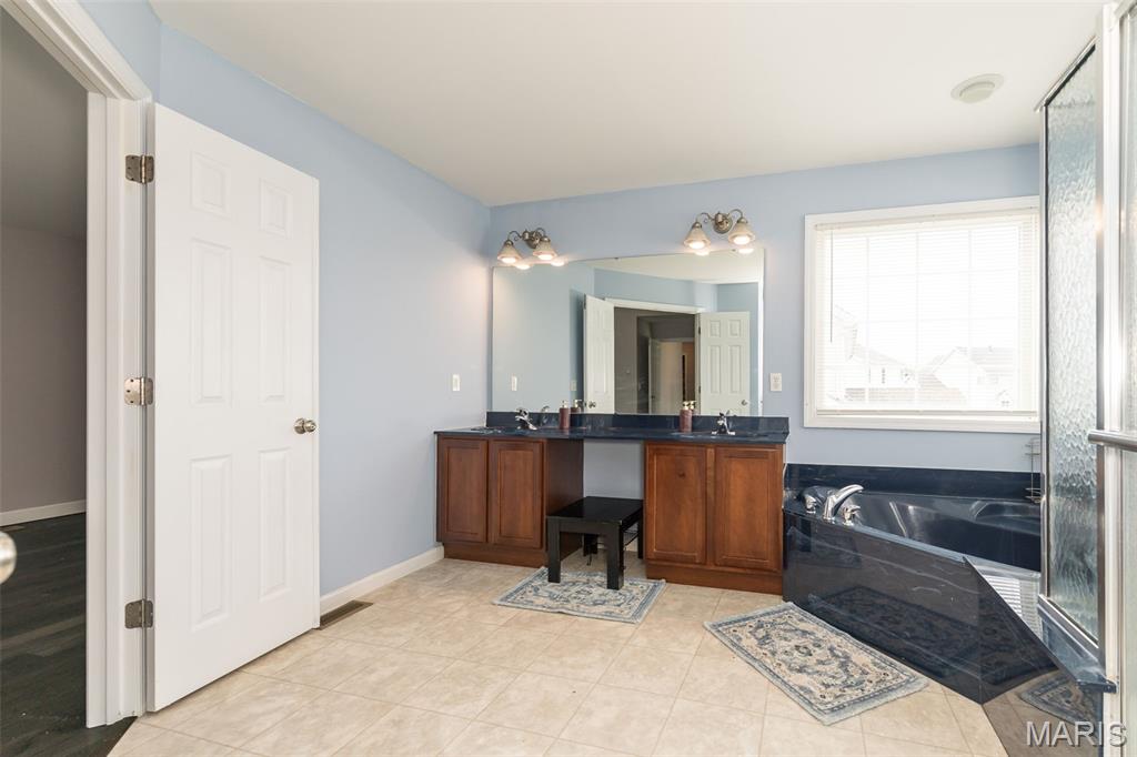 Avondale Heights #10 - Residential