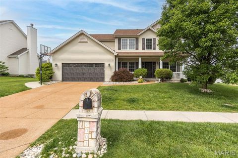 Photo of 1001 Summersweet Drive, St Peters, MO 63376 (MLS # 26030999)