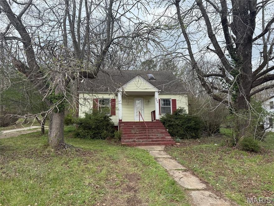 Sold via authorization to show. For comp use only.