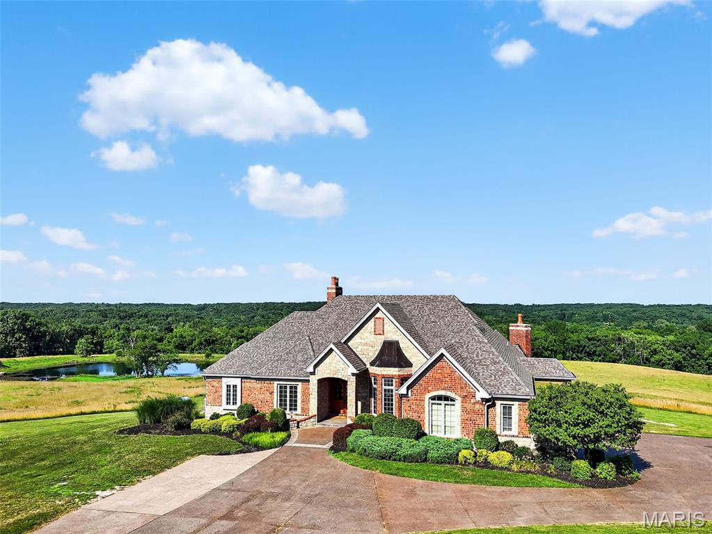 1058 Fox Run Road