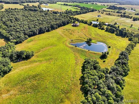 Tiny photo for 1058 Fox Run Road, Elsberry, MO 63343 (MLS # 25046874)