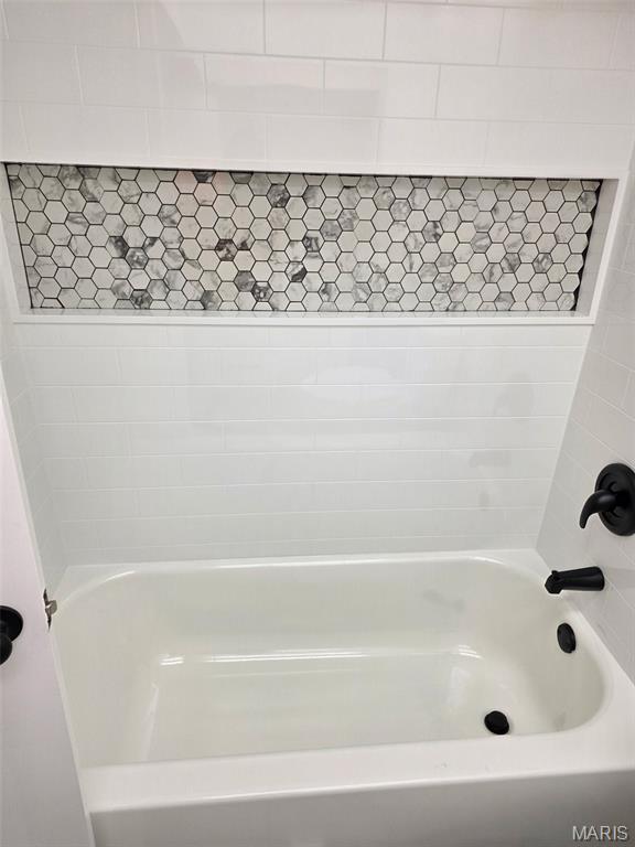 Hathaway Manor 23 - Residential