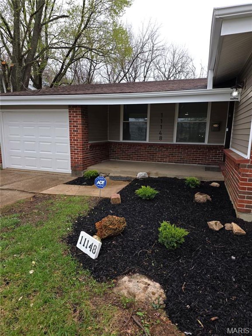 Looking for a home that gives you welcoming energy and you can kick your shoes off at the front door, then this is it!
You definitely want to see this beautifully updated home that flows from room to room with harmonizing decor and unique customizations that you'll enjoy.