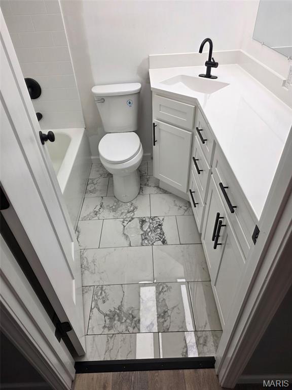 Hathaway Manor 23 - Residential