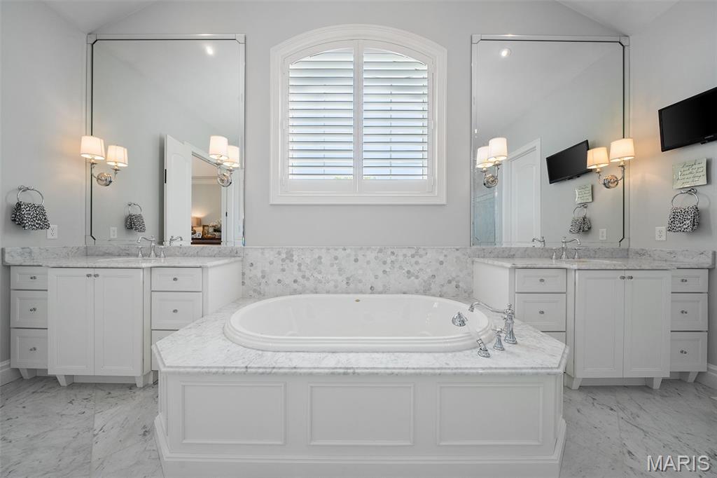 Hickory Hill - Residential