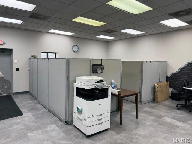 Rust Ave Comm - Commercial Lease