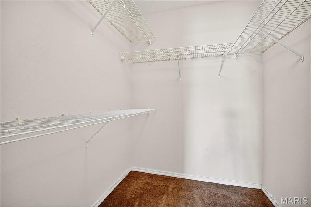 St Louis, Missouri 63123, United States, 4 Bedrooms Bedrooms, ,3 BathroomsBathrooms,Residential,Active,232660