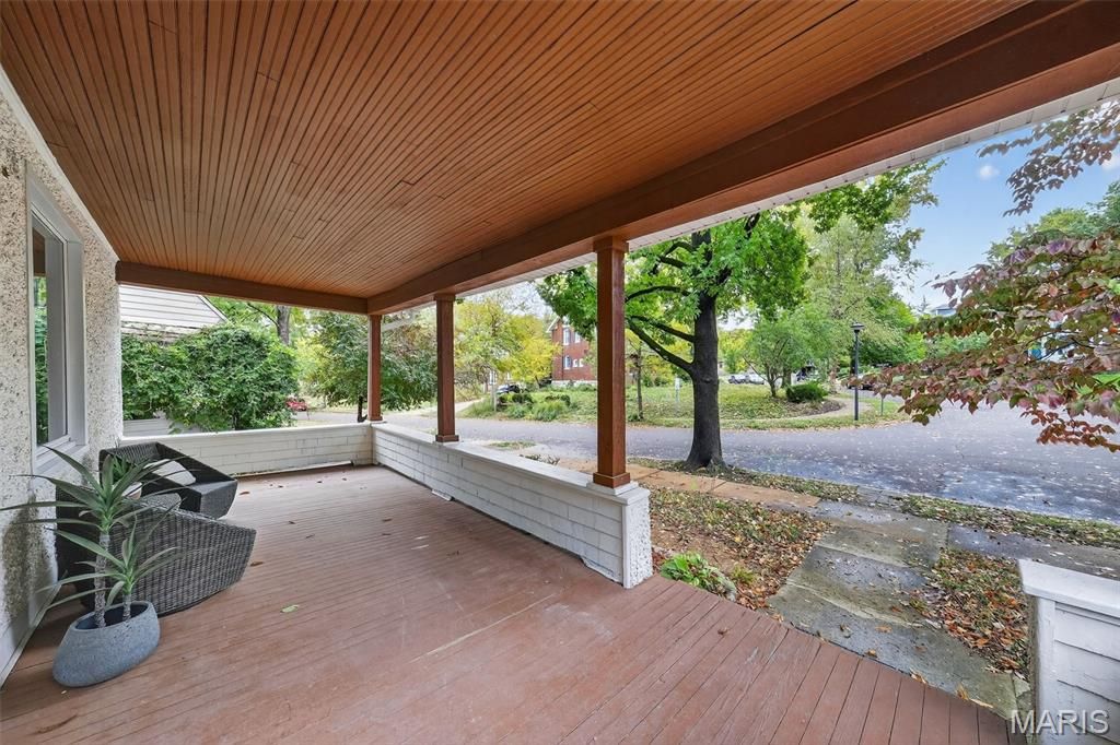 Photo of 6963 Amherst Avenue, University City, MO 63130 (MLS # 25070512)