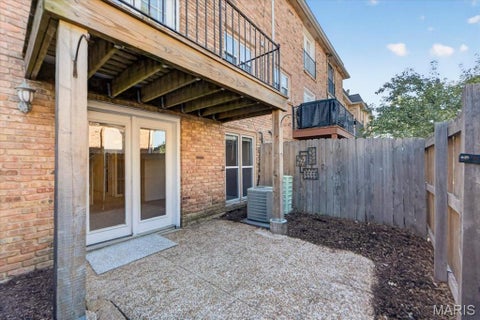Tiny photo for 12865 Town And Four Drive, Creve Coeur, MO 63141 (MLS # 26058283)