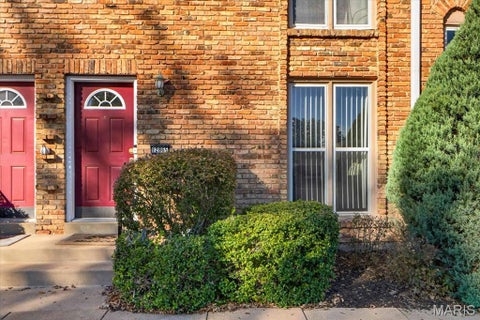 Tiny photo for 12865 Town And Four Drive, Creve Coeur, MO 63141 (MLS # 26058283)
