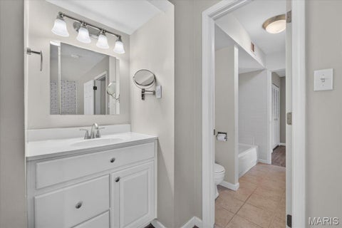 Tiny photo for 12865 Town And Four Drive, Creve Coeur, MO 63141 (MLS # 26058283)