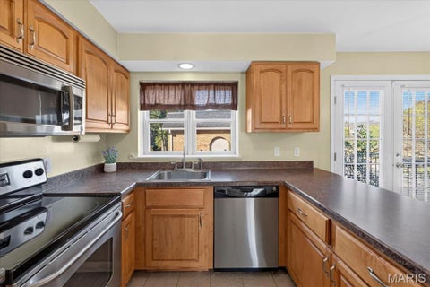 Tiny photo for 12865 Town And Four Drive, Creve Coeur, MO 63141 (MLS # 26058283)