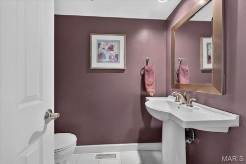 Tiny photo for 12865 Town And Four Drive, Creve Coeur, MO 63141 (MLS # 26058283)