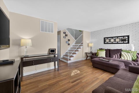 Tiny photo for 12865 Town And Four Drive, Creve Coeur, MO 63141 (MLS # 26058283)