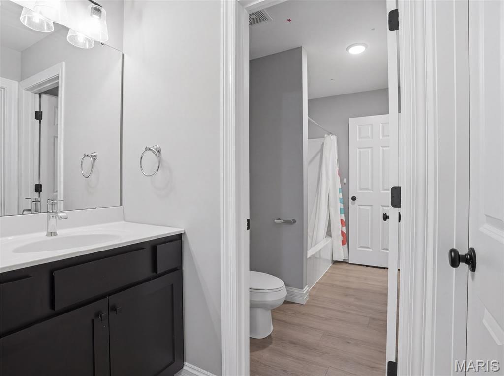 Arbors Of Rockwood One The - Residential