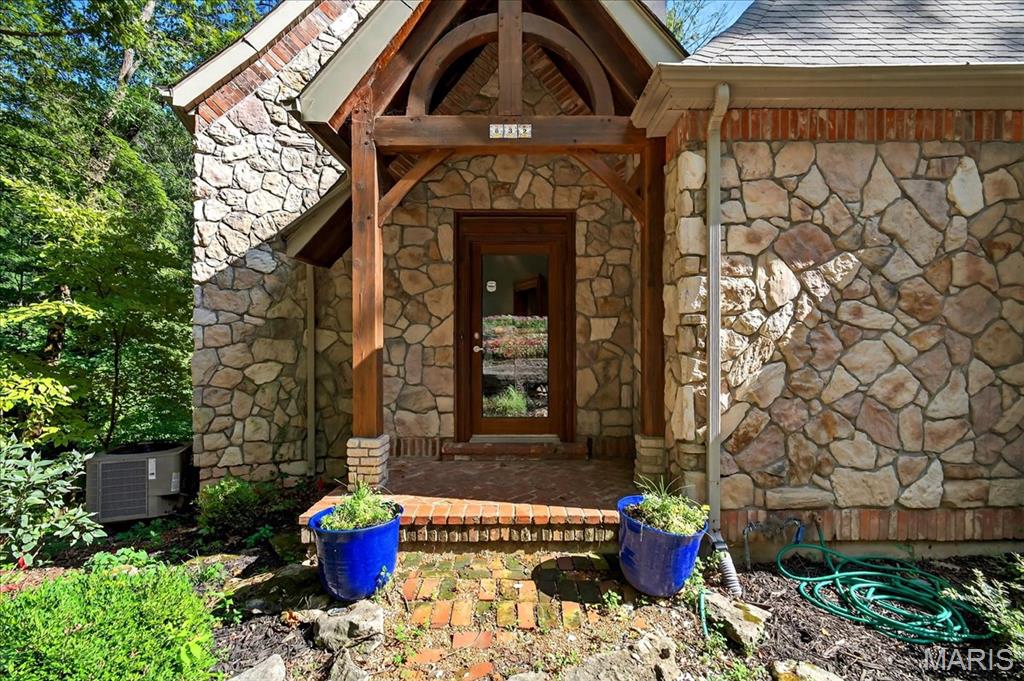 832 Stone Bridge Springs Drive