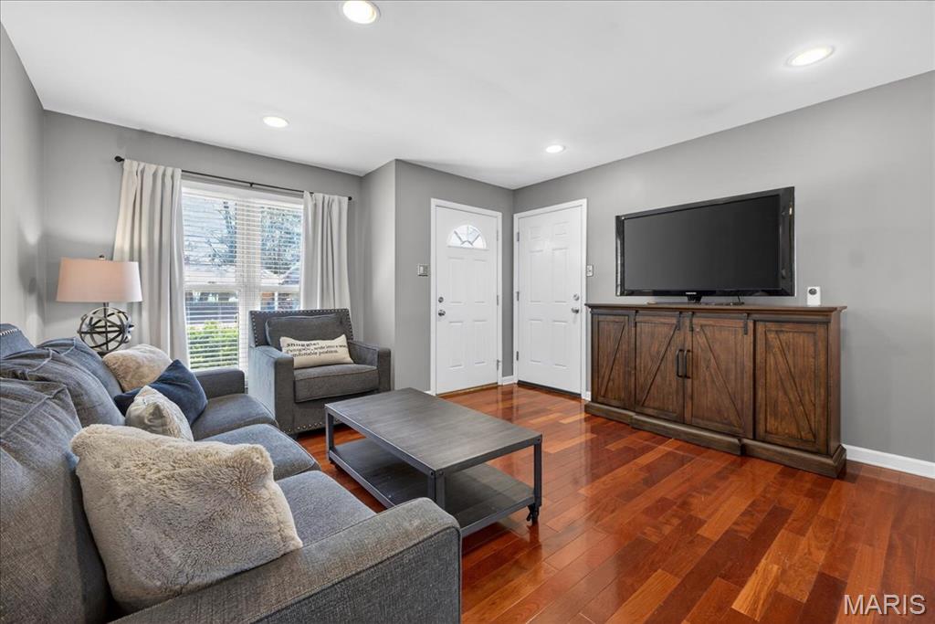 Eagle Glen 2 - Residential