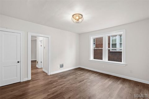 Tiny photo for 3720 Winnebago Street, St Louis, MO 63116 (MLS # 25068984)