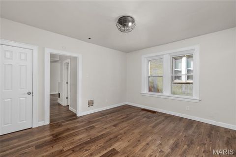 Tiny photo for 3720 Winnebago Street, St Louis, MO 63116 (MLS # 25068984)