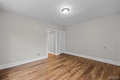 Tiny photo for 3720 Winnebago Street, St Louis, MO 63116 (MLS # 25068984)