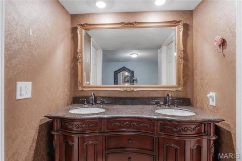 Tiny photo for 14338 Millbriar Circle, Chesterfield, MO 63017 (MLS # 26066740)
