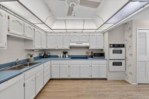 Tiny photo for 539 Coeur De Royale Drive #204, Creve Coeur, MO 63141 (MLS # 26012312)