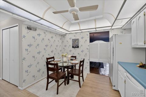 Tiny photo for 539 Coeur De Royale Drive #204, Creve Coeur, MO 63141 (MLS # 26012312)