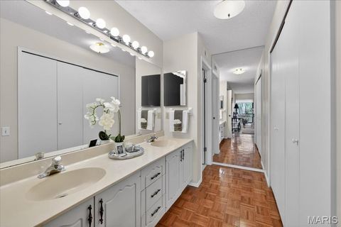 Tiny photo for 539 Coeur De Royale Drive #204, Creve Coeur, MO 63141 (MLS # 26012312)