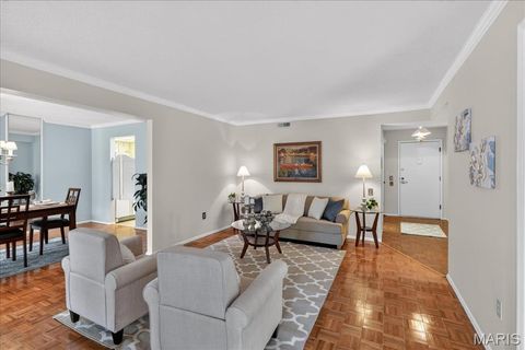 Tiny photo for 539 Coeur De Royale Drive #204, Creve Coeur, MO 63141 (MLS # 26012312)