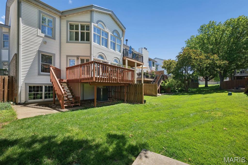 Field Pointe Condo Fifteen - Residential