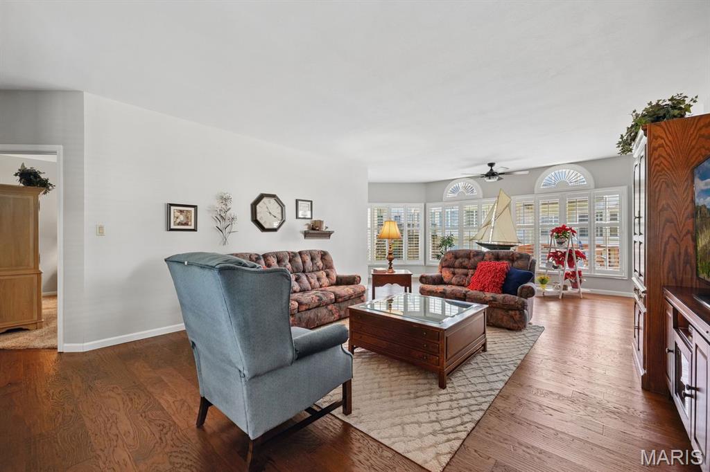 Field Pointe Condo Fifteen - Residential