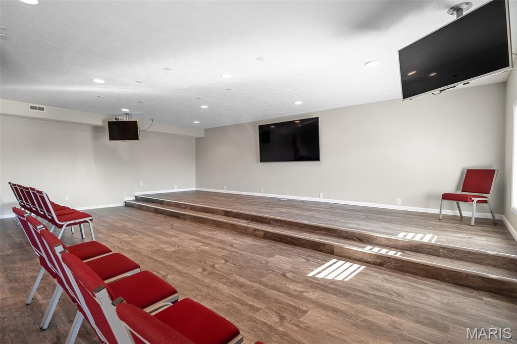 none - Commercial Sale