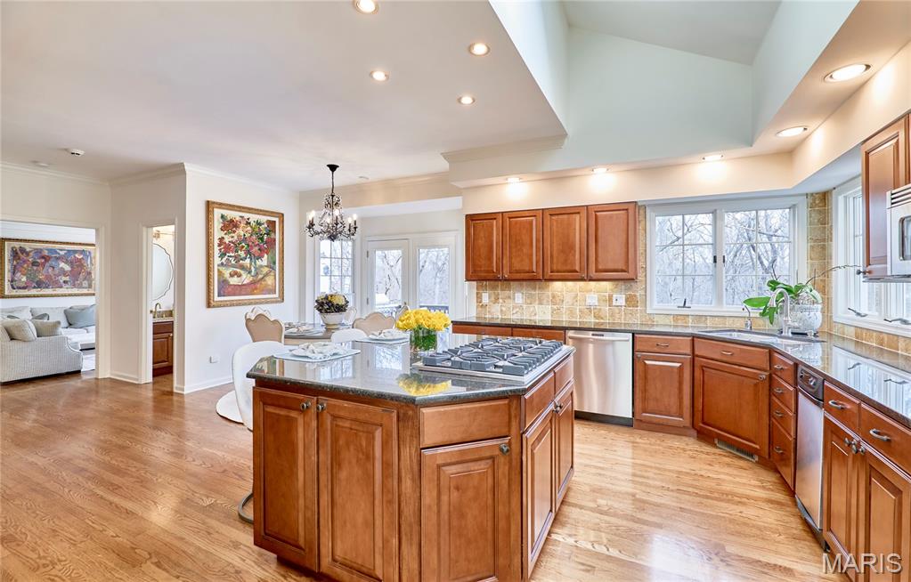 Kingspointe 2A - Residential