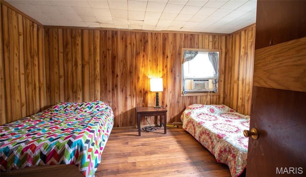 n/a - Commercial Sale