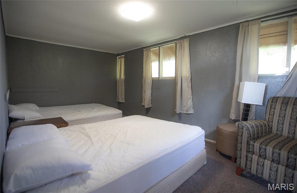 n/a - Commercial Sale