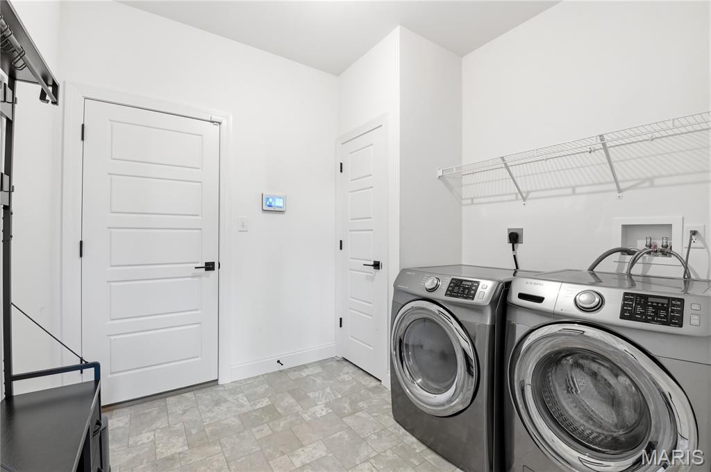 Manors At Elmhaven - Residential